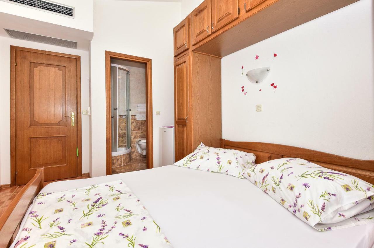 Apartmani Roso Makarska Exterior photo