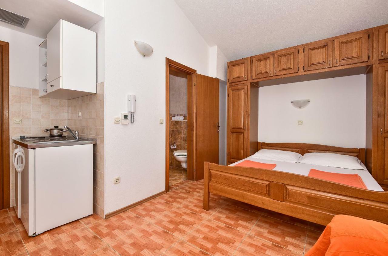 Apartmani Roso Makarska Exterior photo