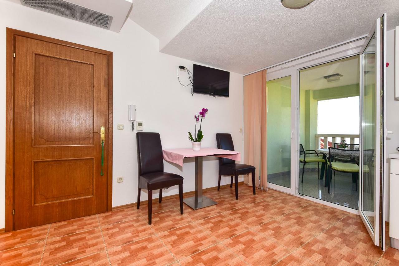 Apartmani Roso Makarska Exterior photo